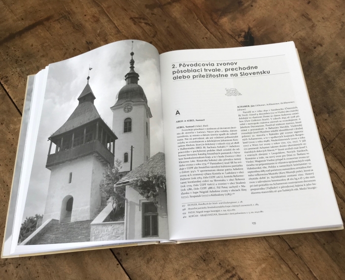 Nová kniha o zvonoch a zvonolejároch